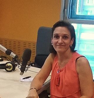 Dra. Maria-Pau Ginebra, Director of the BBT, at Ràdio Badalona
