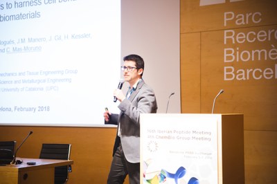 El Dr. Carles Mas-Moruno, Premio a la Mejor Comunicación "flash" del 16th Iberian Peptide Meeting / 4th Chemical Biology Group Meeting